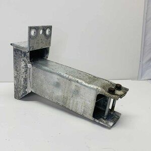 04-10 BMW X3 E83 FRONT BUMPER REINFORCEMENT RIGHT PASSENGER BRACKET MOUNT OEM